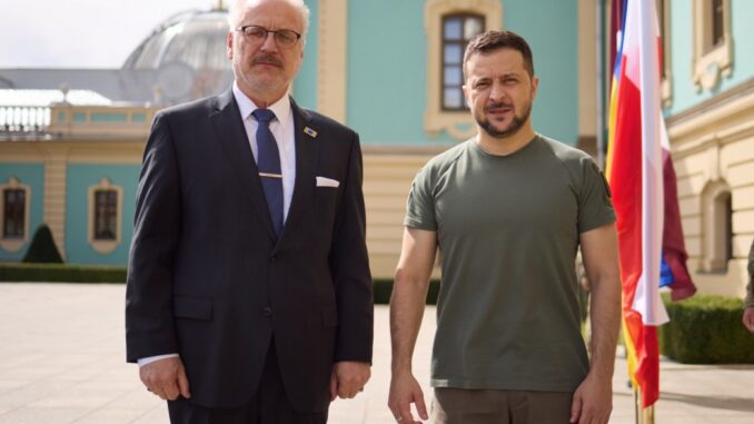 Президент Латвії України