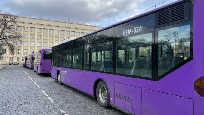автобуси
