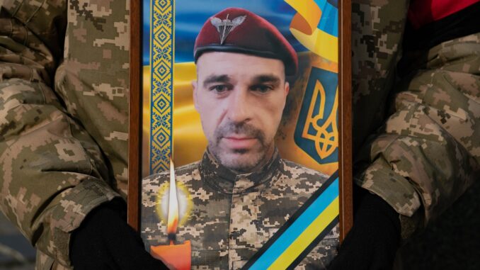 солдат