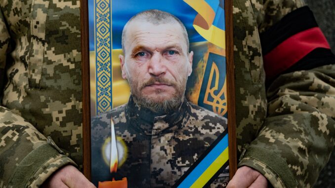 солдат