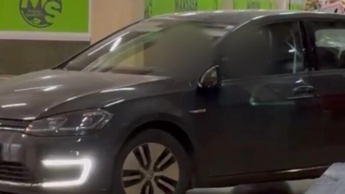авто