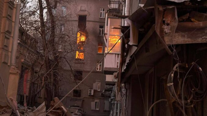 Російська атака на Україну в новорічну ніч: наслідки та реакція Російська атака на Україну в новорічну ніч: наслідки та реакція_Ужгород24